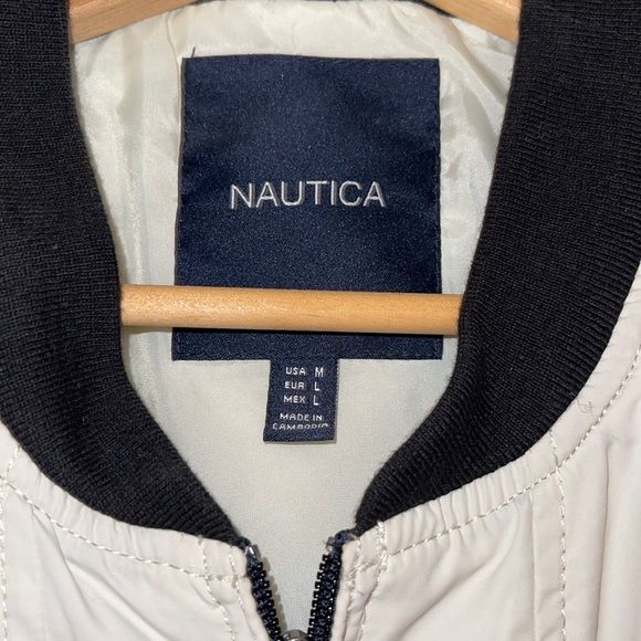 Náutica - Picture 3 of 6